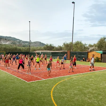 Villaggio Riccio *